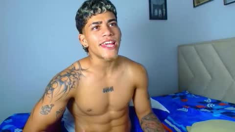 Snapshot of izaak_taylor7 chatting on February 21, 2026, 4:13 am izaack online show from February 21, 2026, 4:13 am