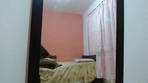 Izzyy online show from November 17, 2025, 8:58 pm