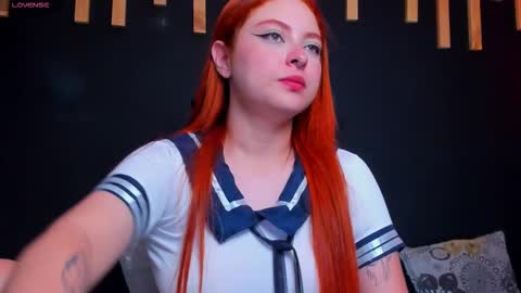 hot izys online show from March 18, 2026, 5:21 am