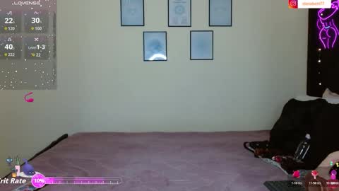 Snapshot of izzabelvalentine chatting on February 4, 2026, 7:09 pm Izzabel Valentine online show from February 4, 2026, 7:09 pm