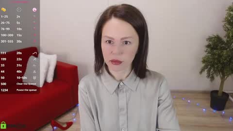 Snapshot of izzy_cam chatting on April 20, 2026, 5:21 am Queen of nylon Victoria online show from April 20, 2026, 5:21 am