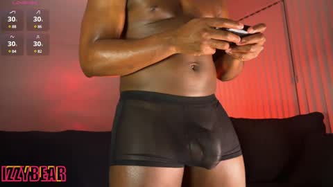 Snapshot of izzybear_ chatting on February 22, 2025, 6:28 am IzzyBear online show from February 22, 2025, 6:28 am