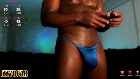 Snapshot of izzybear_ chatting on September 14, 2025, 4:44 am IzzyBear online show from September 14, 2025, 4:44 am