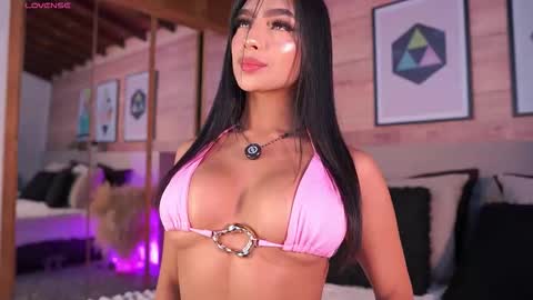 izzywild1 online show from November 20, 2025, 11:21 am