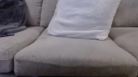 Snapshot of j335129 chatting on March 1, 2026, 8:55 pm James online show from March 1, 2026, 8:55 pm