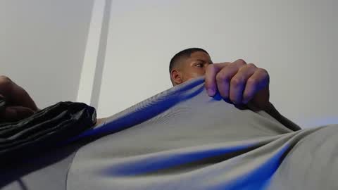 j_erick_ online show from June 11, 2026, 12:32 am
