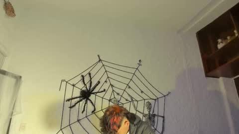 Snapshot of j_martony chatting on October 23, 2025, 11:53 am j_martony online show from October 23, 2025, 11:53 am