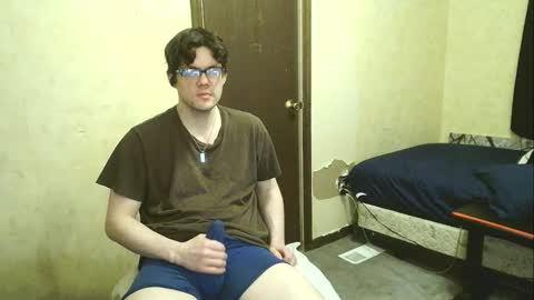 Snapshot of jack2shy chatting on February 3, 2026, 12:32 pm Jack online show from February 3, 2026, 12:32 pm