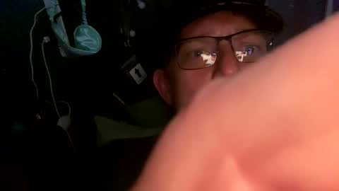 Snapshot of jack_andpros chatting on May 4, 2026, 5:03 am Jack online show from May 4, 2026, 5:03 am