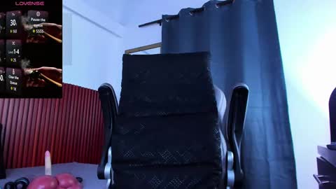   online show from September 11, 2025, 2:28 pm