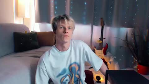 brestonsweet online show from April 17, 2026, 1:58 pm