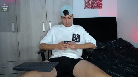 Snapshot of jack_norizz chatting on February 5, 2025, 11:12 am INDEPENDENT MODEL online show from February 5, 2025, 11:12 am