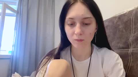 Snapshot of jackelineboldon chatting on November 25, 2025, 6:24 am Alice online show from November 25, 2025, 6:24 am