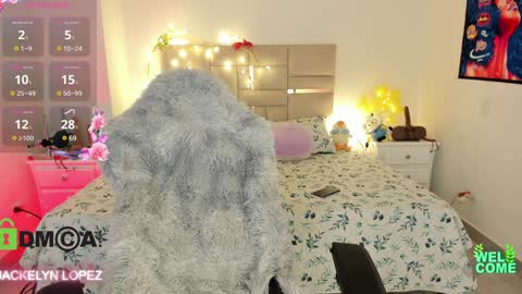 Jacky online show from February 4, 2025, 11:49 am