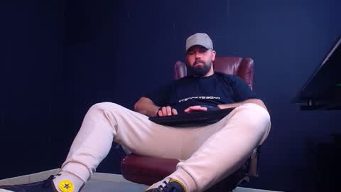 Snapshot of jackethann chatting on October 9, 2025, 5:16 am JackEthan online show from October 9, 2025, 5:16 am