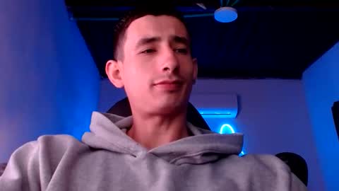Snapshot of jackk_ho chatting on May 5, 2026, 8:55 am Jack online show from May 5, 2026, 8:55 am