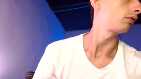 Snapshot of jackk_ho chatting on May 6, 2026, 9:36 am Jack online show from May 6, 2026, 9:36 am
