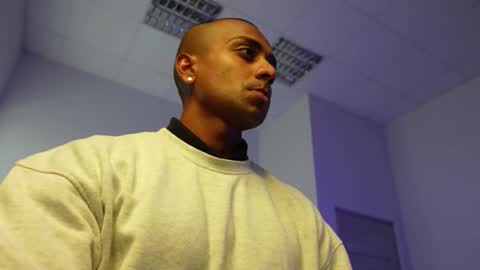 Jacky online show from September 9, 2025, 12:26 pm