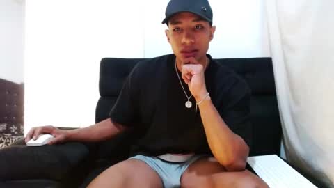 Snapshot of jacksoncooper1 chatting on February 18, 2025, 12:37 am Jackson Cooper online show from February 18, 2025, 12:37 am