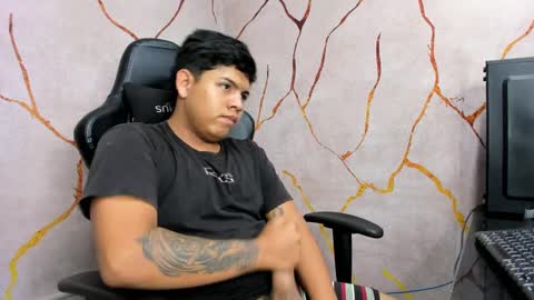 Snapshot of jacksonparker_ chatting on January 22, 2025, 8:59 pm Jackson online show from January 22, 2025, 8:59 pm