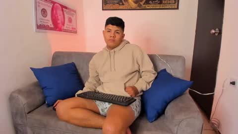 Snapshot of jacksonparker_ chatting on February 20, 2025, 7:08 pm Jackson online show from February 20, 2025, 7:08 pm