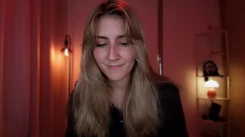 Snapshot of jacky_croft chatting on March 16, 2026, 2:06 am Linda Sofia help me get to 100 thumbs up online show from March 16, 2026, 2:06 am