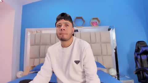 jacob_garcia_ online show from December 16, 2025, 12:21 pm