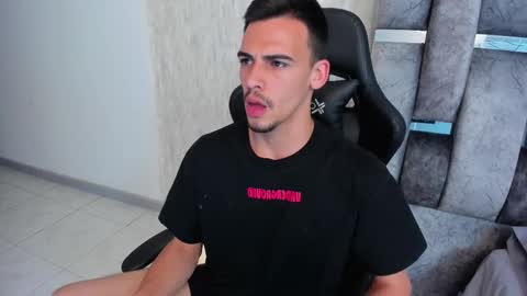 jacob_janner online show from January 25, 2025, 6:01 am