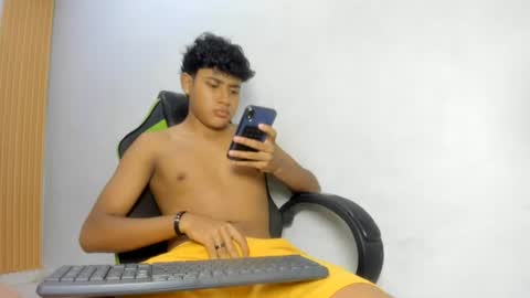 jacob_x21 online show from June 28, 2026, 5:52 pm