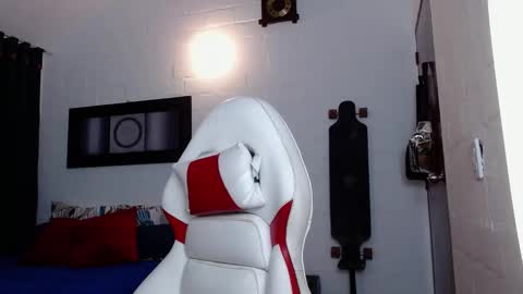 Snapshot of jacob_zane1 chatting on February 4, 2025, 2:07 am Michael Caicedo online show from February 4, 2025, 2:07 am