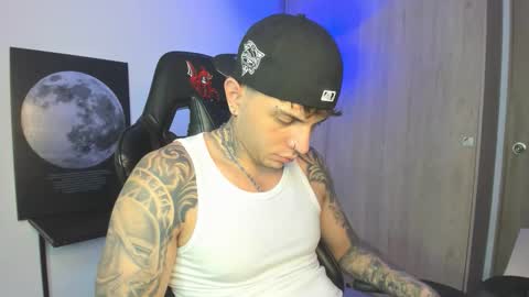 jacobb116 online show from November 7, 2025, 1:27 am