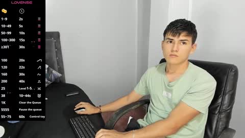 Snapshot of jacobb_lee chatting on February 25, 2025, 9:02 pm Jacob Lee online show from February 25, 2025, 9:02 pm