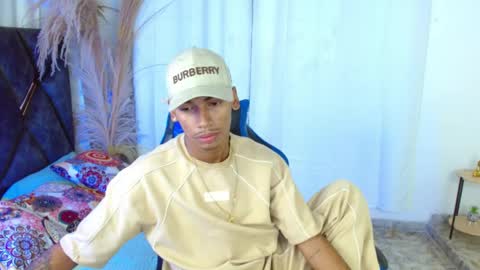 jacobcum18 online show from June 1, 2026, 1:24 pm