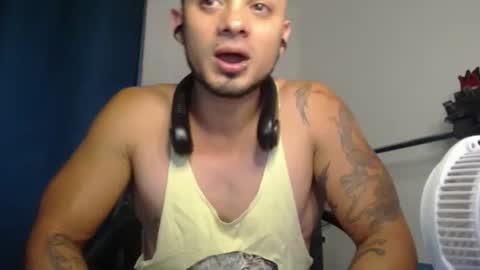 Snapshot of jacobjamess chatting on January 30, 2025, 11:34 pm jacobjamess online show from January 30, 2025, 11:34 pm