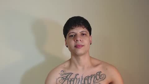 Snapshot of jacobsexxx chatting on December 17, 2024, 1:29 am Jacob online show from December 17, 2024, 1:29 am