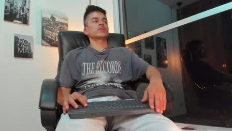 JACOB STONES online show from January 22, 2025, 6:31 am