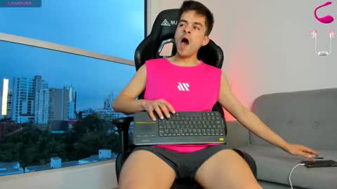 JACOB STONES online show from October 16, 2025, 10:22 pm