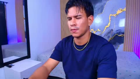 Snapshot of jacobwolf__ chatting on May 20, 2026, 8:37 pm Jacob Wolf online show from May 20, 2026, 8:37 pm