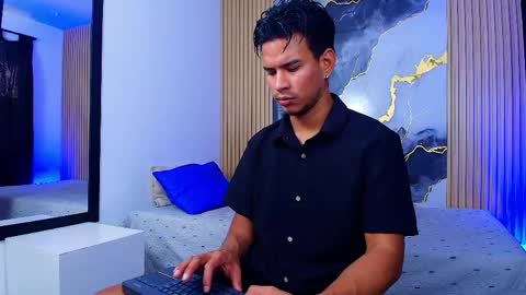 Snapshot of jacobwolf__ chatting on May 30, 2026, 7:11 pm Jacob Wolf online show from May 30, 2026, 7:11 pm