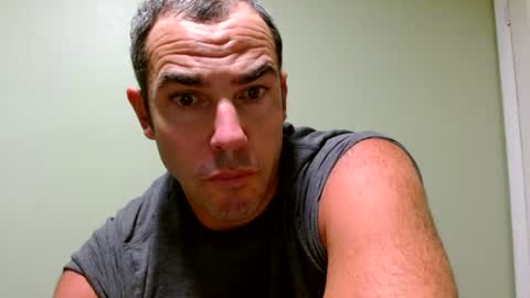 Snapshot of jacoff38 chatting on July 19, 2026, 10:35 pm jacoff38 online show from July 19, 2026, 10:35 pm