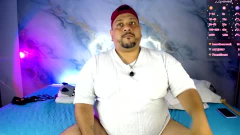 daddy sir master bear online show from April 16, 2026, 9:39 pm