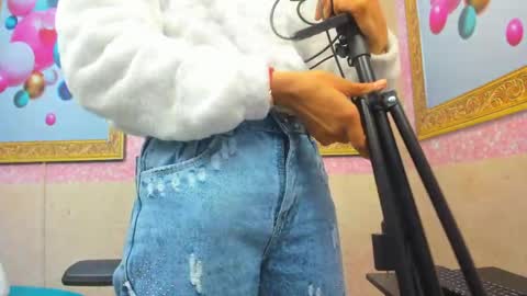 Jadde Greyy  online show from March 30, 2026, 11:44 am