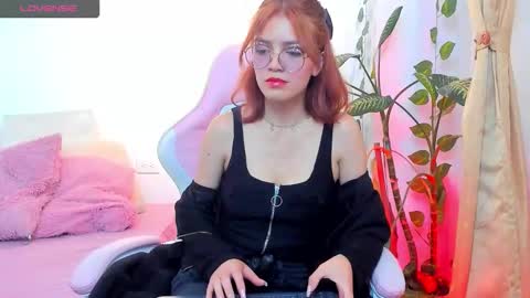Snapshot of jade77__ chatting on September 22, 2025, 2:19 pm jade77__ online show from September 22, 2025, 2:19 pm