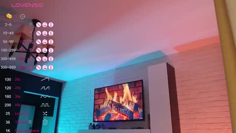 Snapshot of jade__swift chatting on December 13, 2025, 7:53 pm Jade online show from December 13, 2025, 7:53 pm