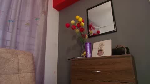  Jade Brunete  online show from February 10, 2026, 8:13 pm