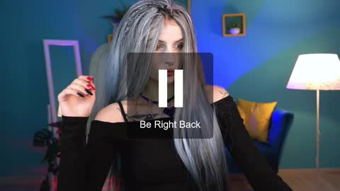 jade_castle online show from October 23, 2025, 5:23 pm