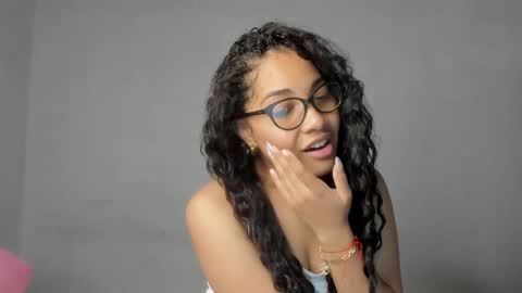 Snapshot of jade_dorthini chatting on January 16, 2026, 9:19 pm Jadeleidy Dorthini online show from January 16, 2026, 9:19 pm