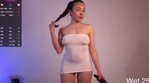 Jade Paris online show from March 8, 2026, 8:07 am