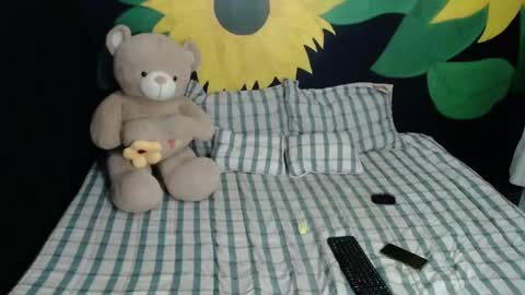 Snapshot of jade_scarlett1 chatting on February 1, 2025, 9:29 pm jade_scarlett1 online show from February 1, 2025, 9:29 pm