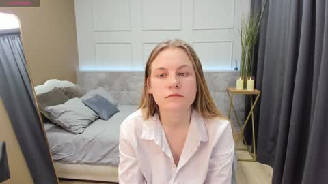 Jade online show from December 28, 2024, 12:04 am